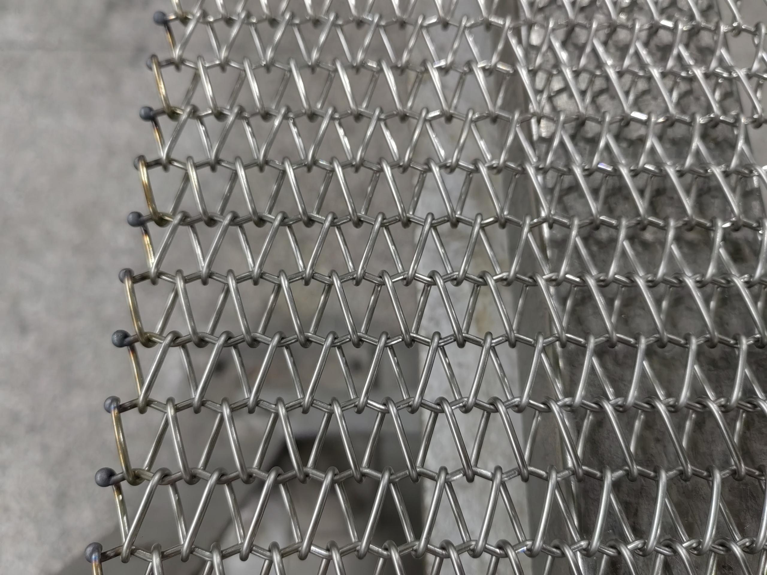  UV烘干設(shè)備網(wǎng)帶選型指南：轉(zhuǎn)彎直徑小于100mm的解決方案